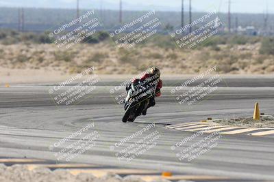 media/Nov-30-2025-TrackXperience (Sun) [[c0061d280f]]/3-Level 1/Session 4 (Turn 11)/